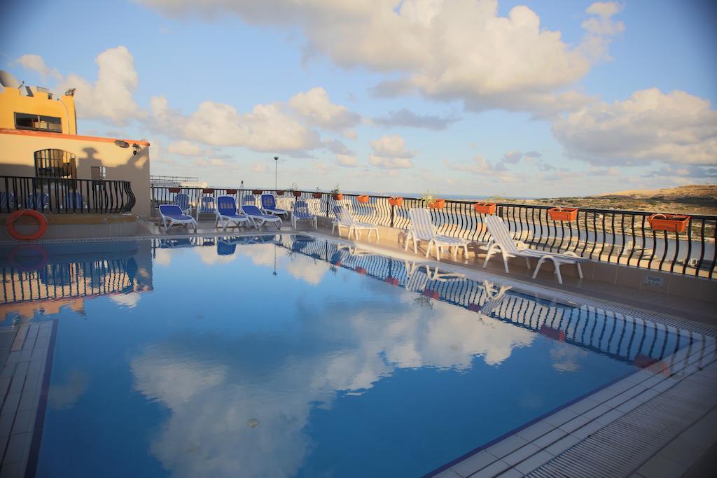 Soreda Hotel Кавра Екстериор снимка